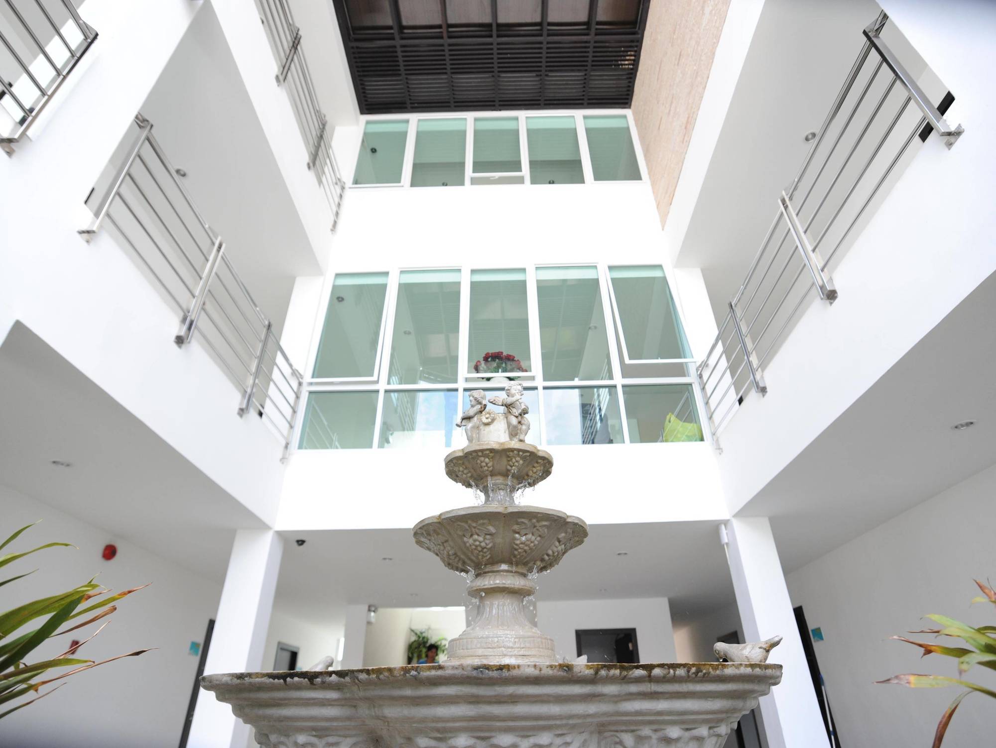 Rhienchai Place Hotel Surat Thani Exteriér fotografie