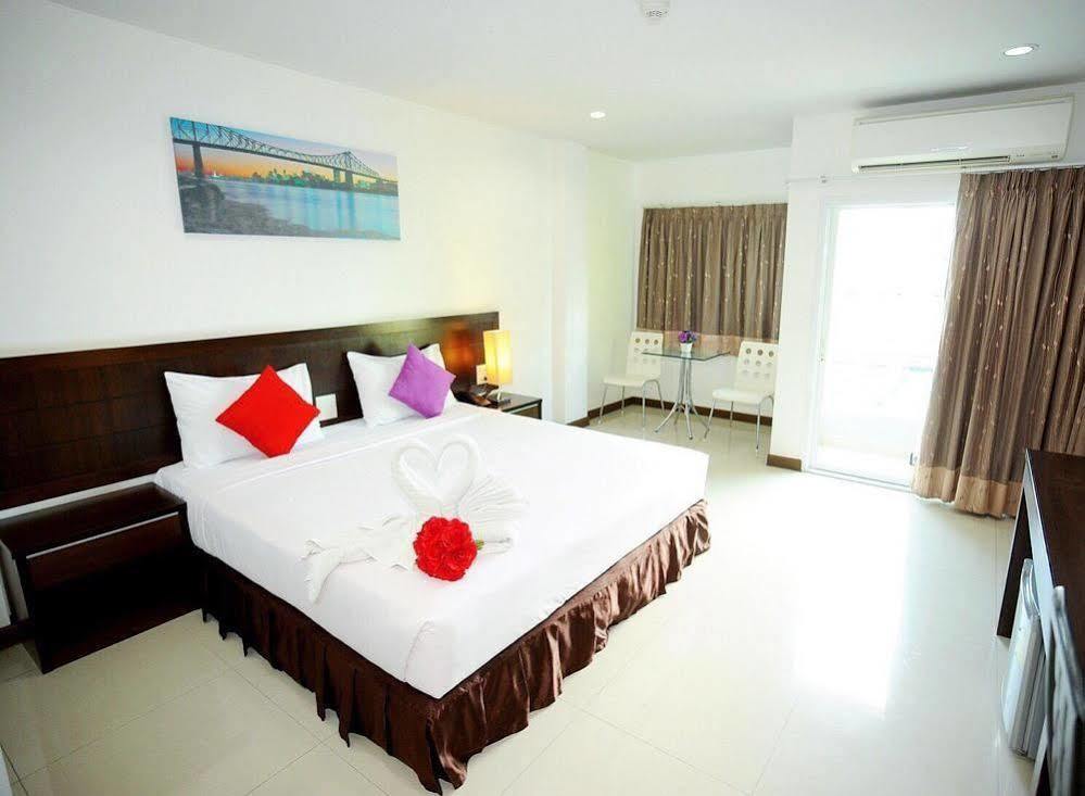 Rhienchai Place Hotel Surat Thani Exteriér fotografie