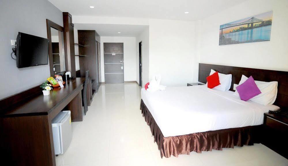 Rhienchai Place Hotel Surat Thani Exteriér fotografie